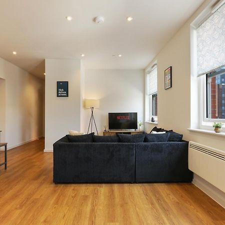 Modern 2-Bed Apartment, Free Parking, City Centre, Netflix & Pet Friendly - Hosted By Stay Host Save شيفيلد المظهر الخارجي الصورة